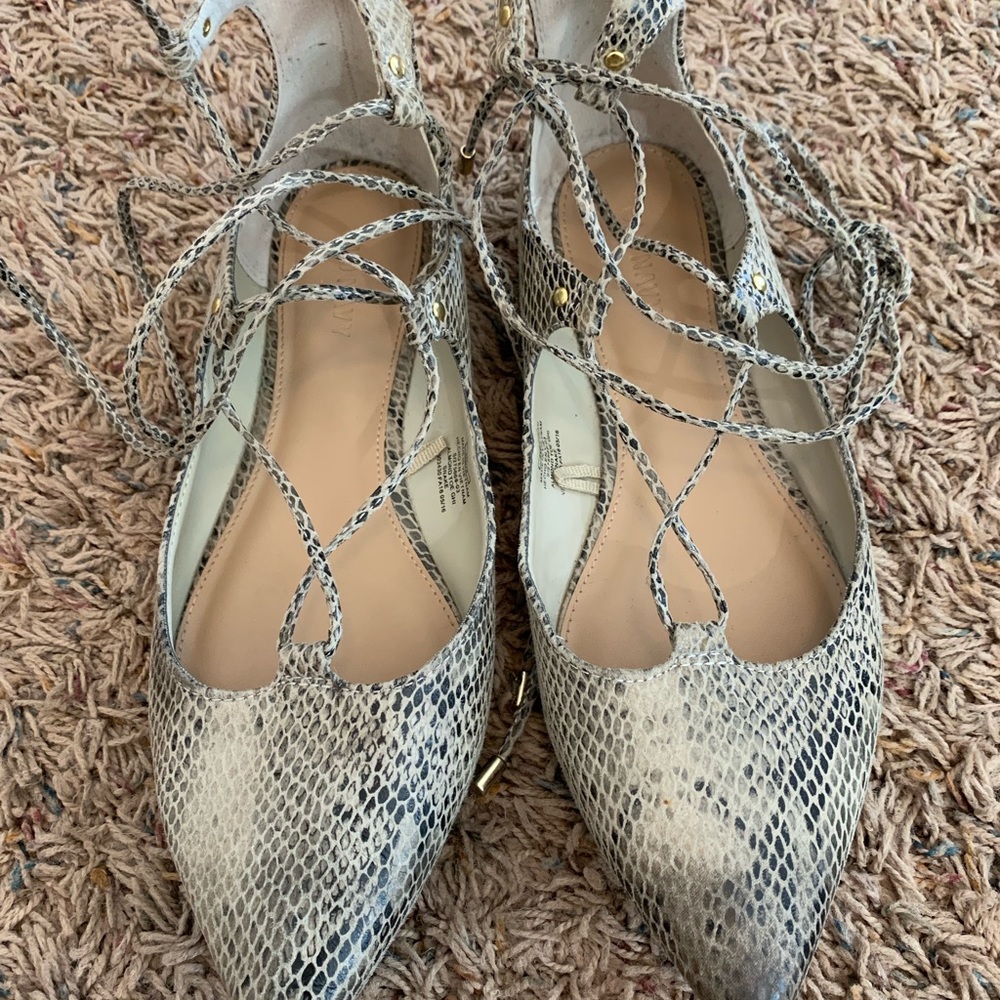 Women’s Flats
